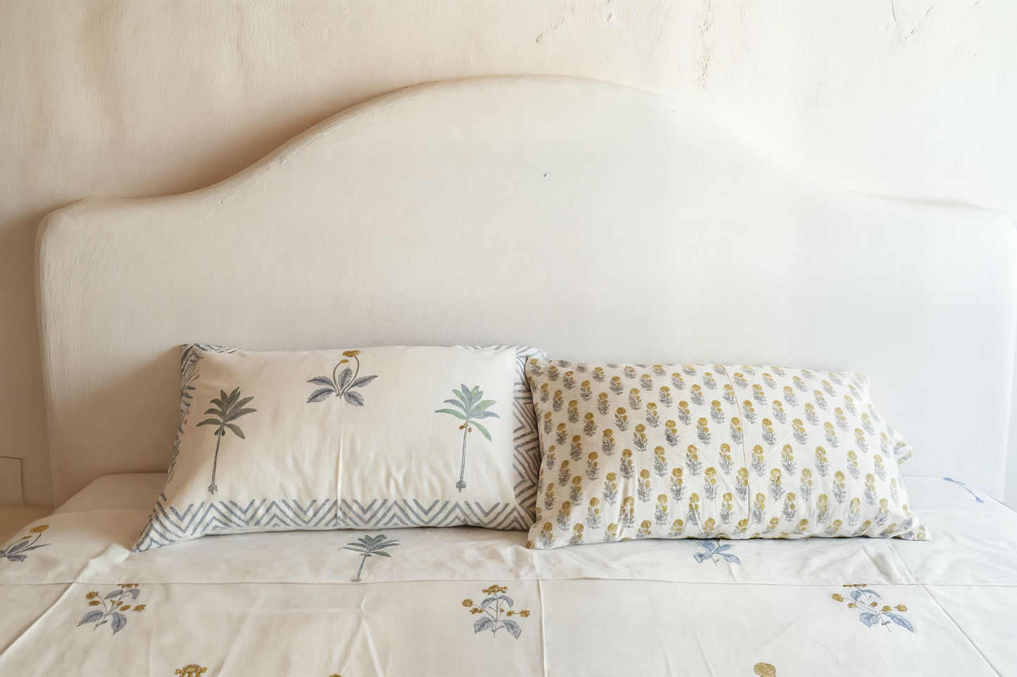 Santorini Block Print 100% Cotton Percale Bedsheet with 2 Pillowcases