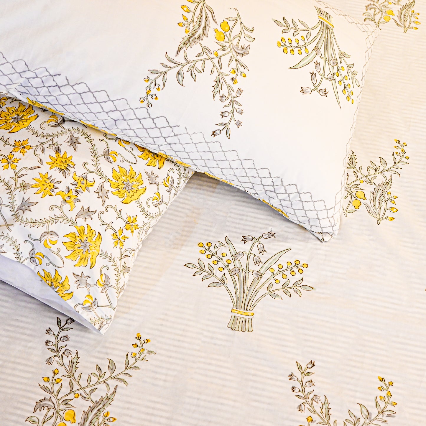 Heritage Block Print 100% Cotton Percale Bedsheet with 2 Pillowcases
