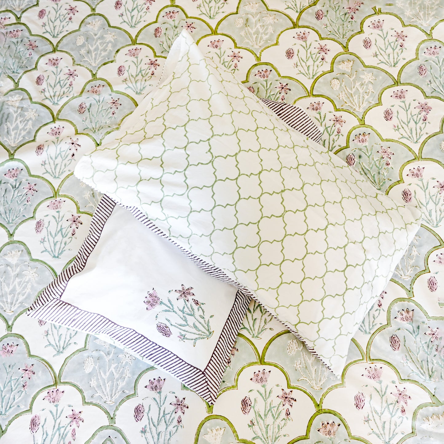 Heritage Block Print 100% Cotton Percale Bedsheet with 2 Pillowcases