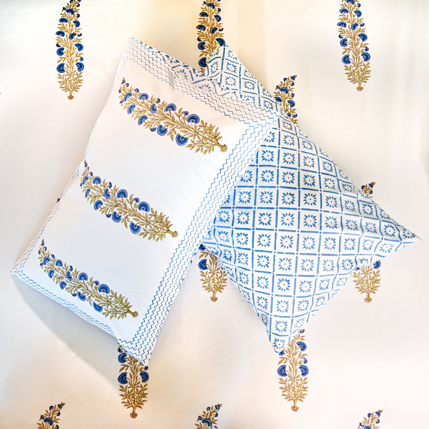 Heritage Block Print 100% Cotton Percale Bedsheet with 2 Pillowcases