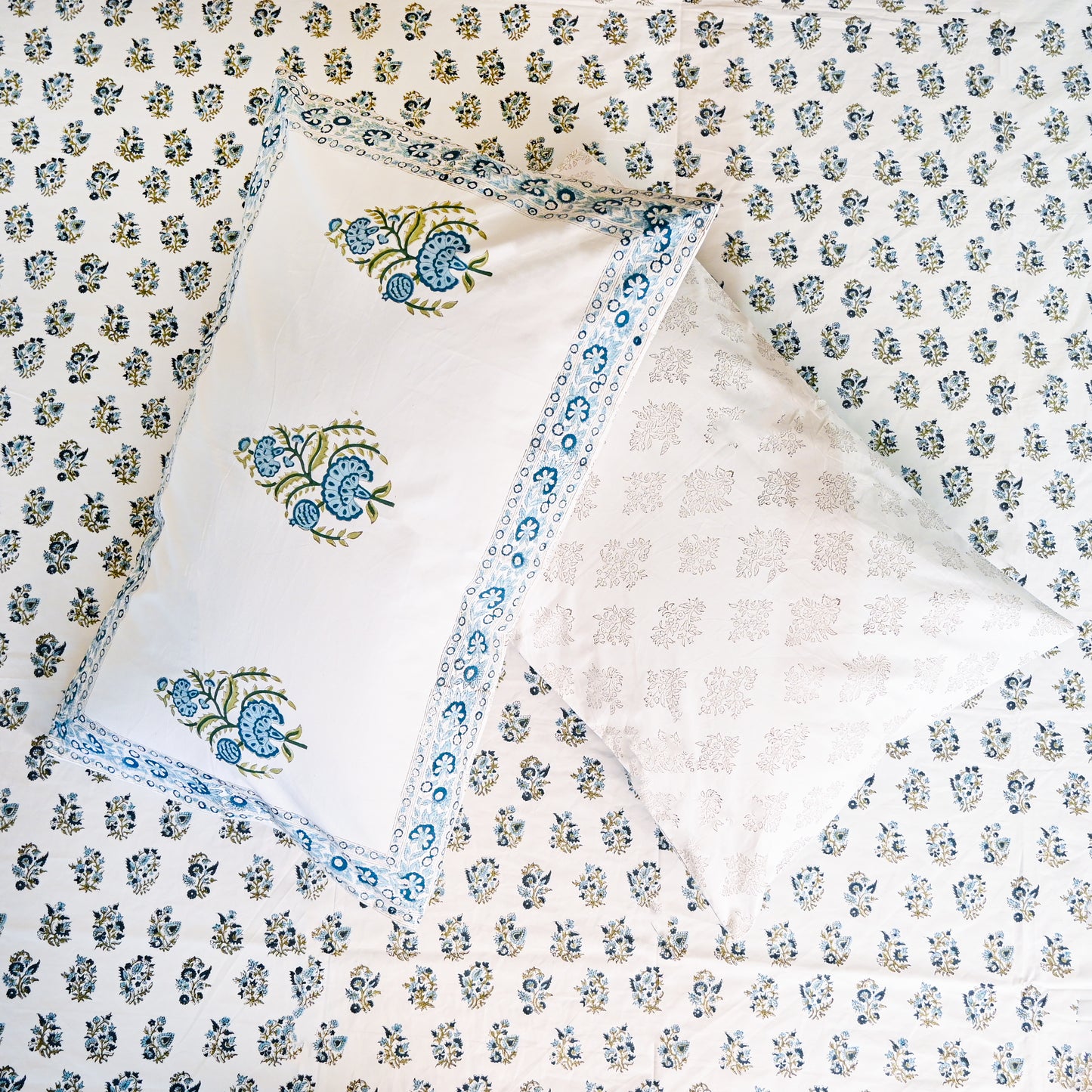 Heritage Block Print 100% Cotton Percale Bedsheet with 2 Pillowcases