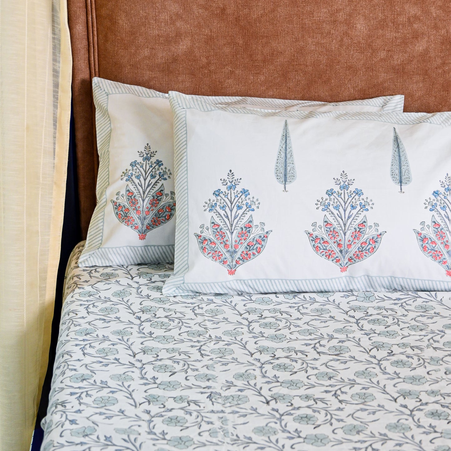 Heritage Block Print 100% Cotton Percale Bedsheet with 2 Pillowcases