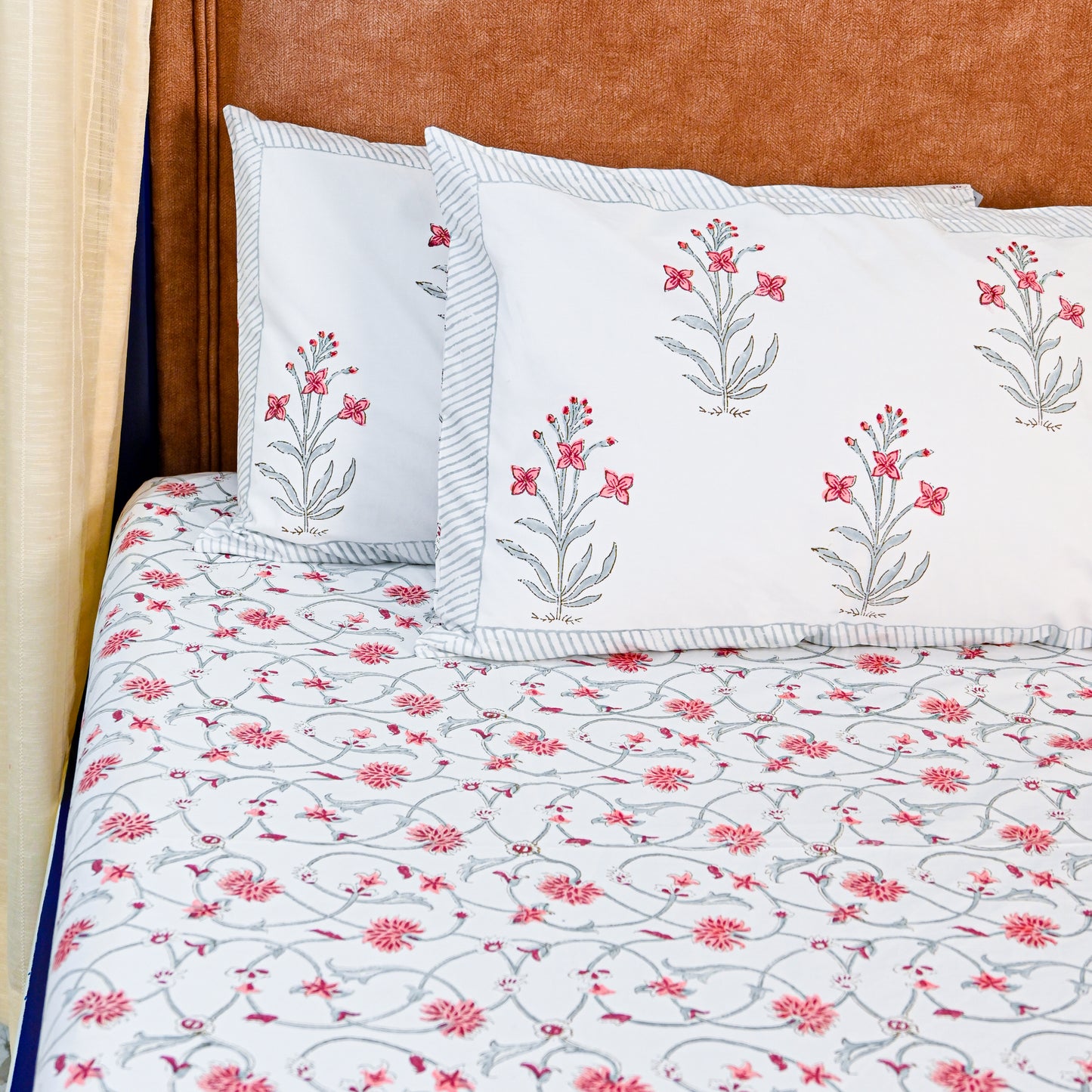 Heritage Block Print 100% Cotton Percale Bedsheet with 2 Pillowcases