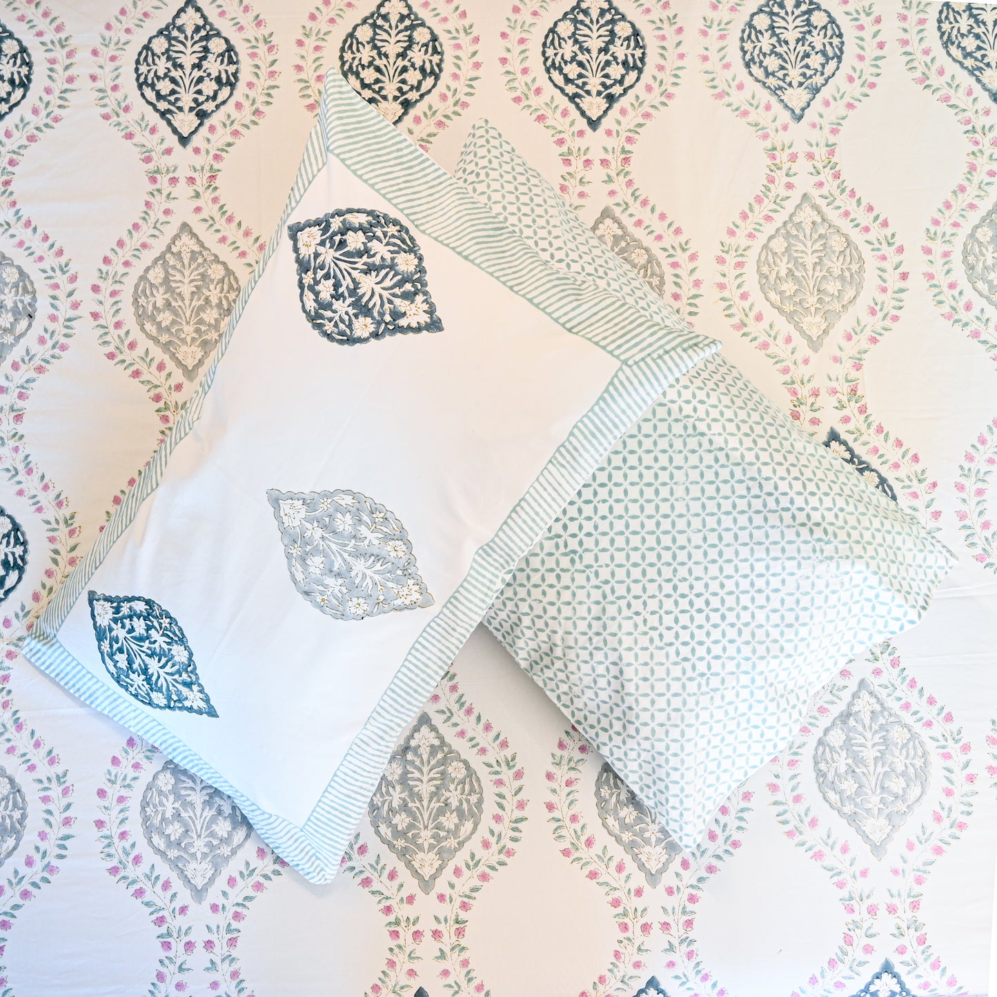 Heritage Block Print 100% Cotton Percale Bedsheet with 2 Pillowcases