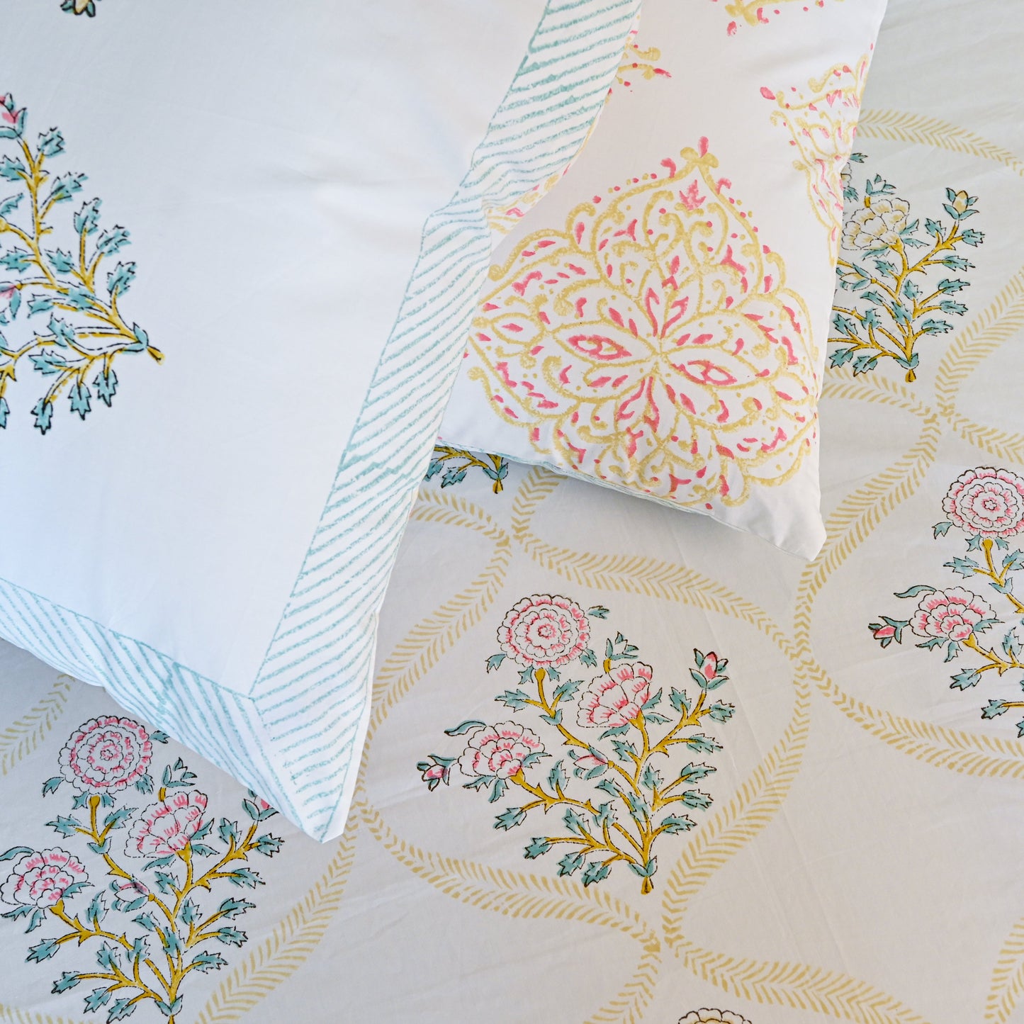 Heritage Block Print 100% Cotton Percale Bedsheet with 2 Pillowcases