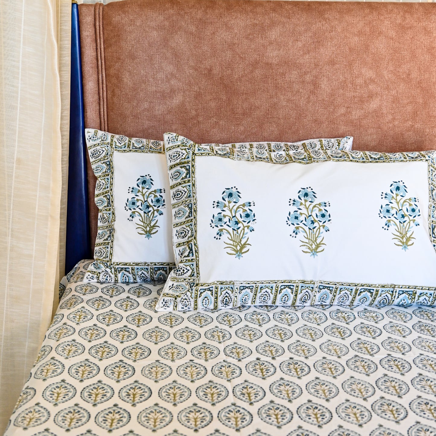 Heritage Block Print 100% Cotton Percale Bedsheet with 2 Pillowcases