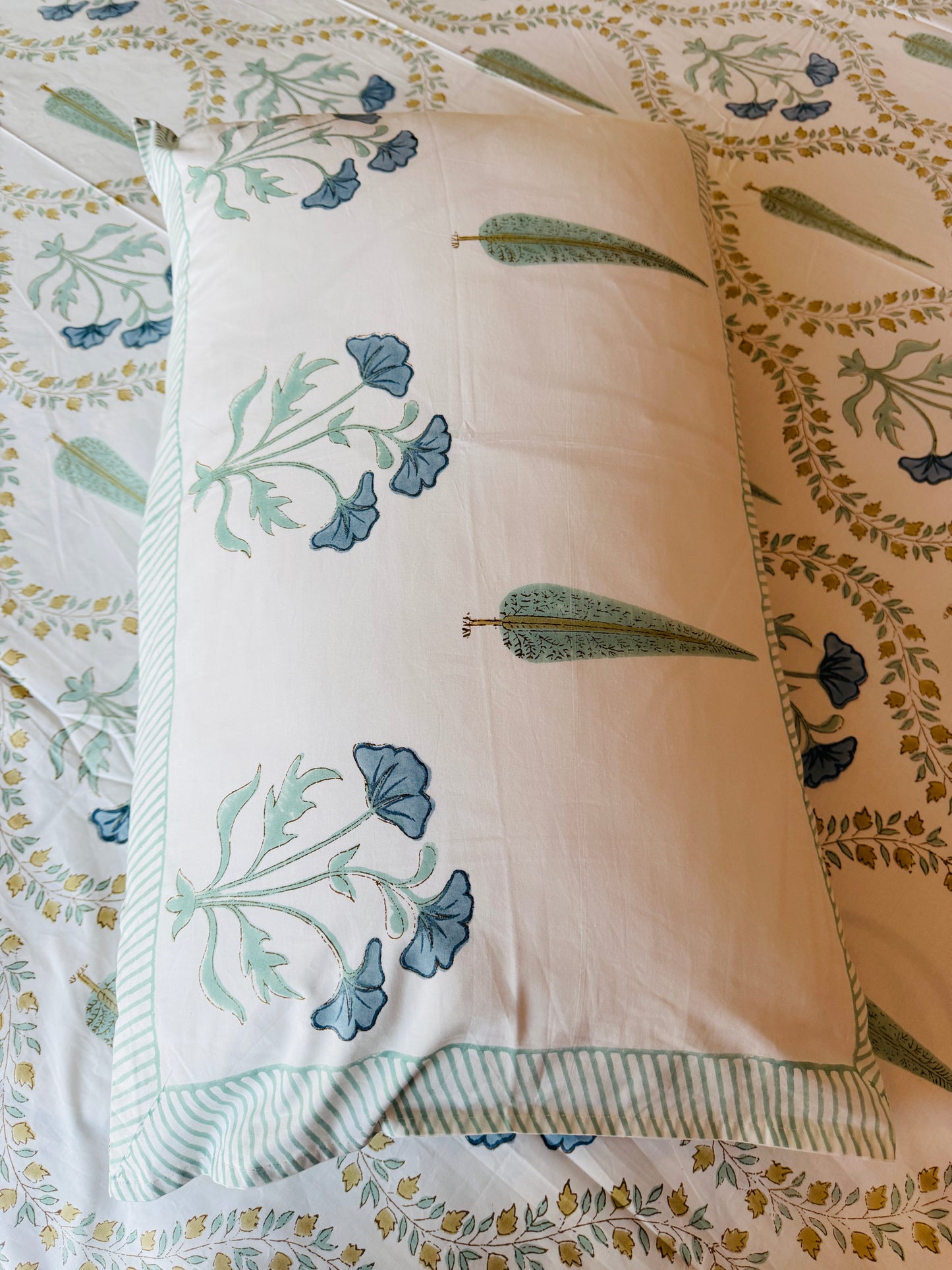 Santorini Block Print 100% Cotton Percale Bedsheet with 2 Pillowcases