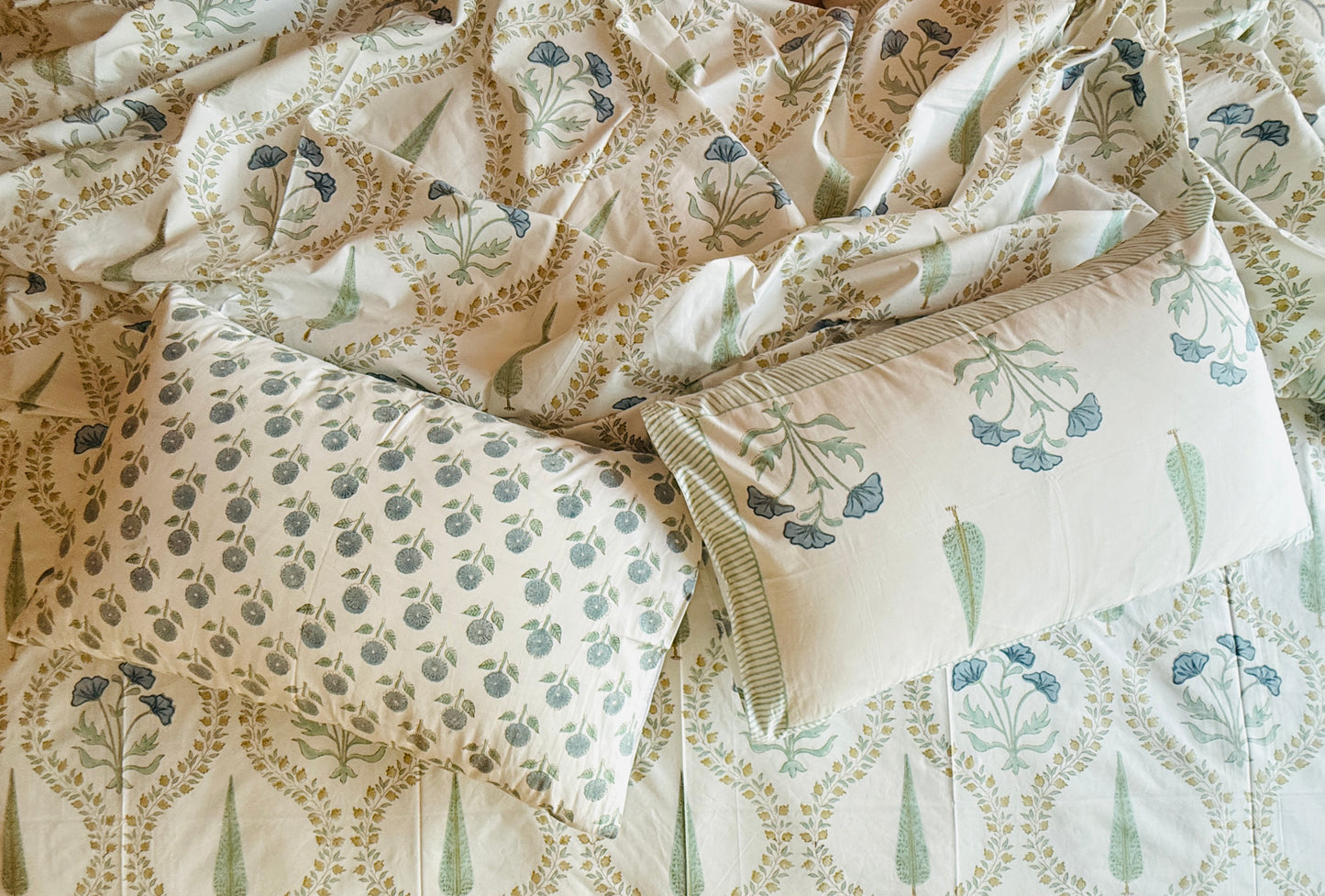 Santorini Block Print 100% Cotton Percale Bedsheet with 2 Pillowcases