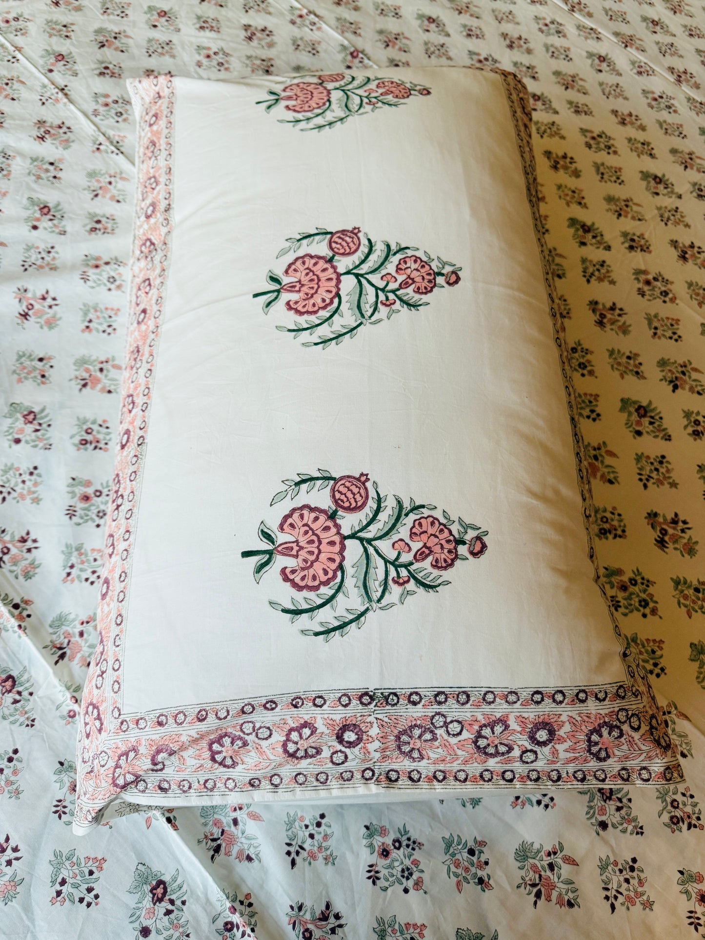 Versailles Block Print 100% Cotton Percale Bedsheet with 2 Pillowcases