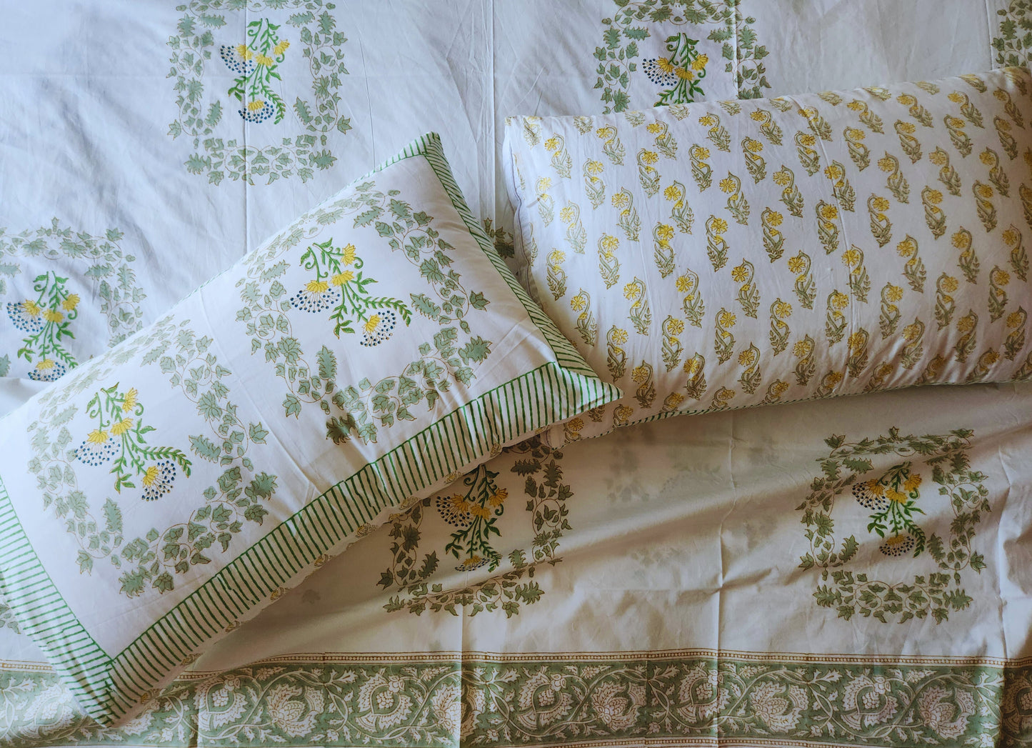 Heritage Block Print 100% Cotton Percale Bedsheet with 2 Pillowcases