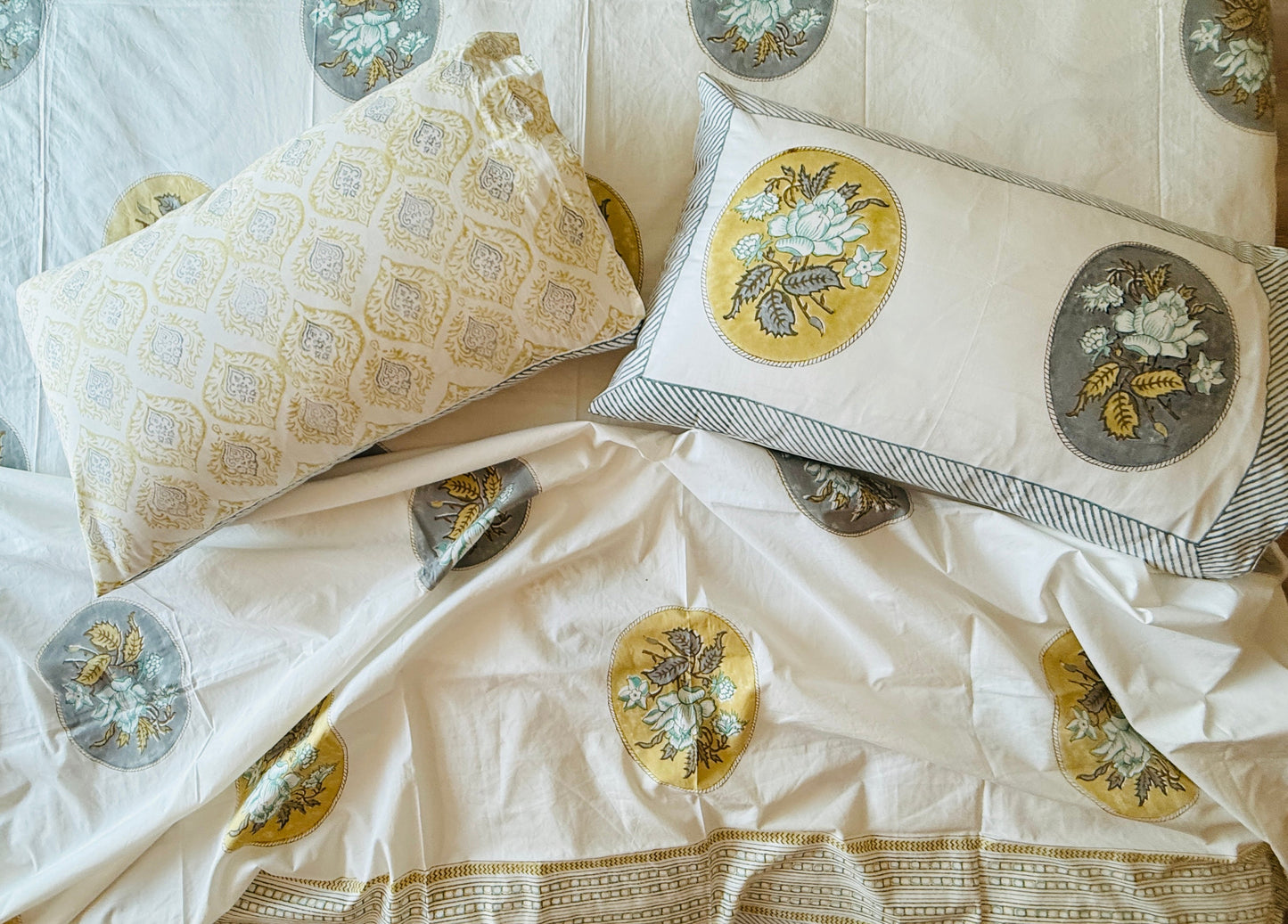 Heritage Block Print 100% Cotton Percale Bedsheet with 2 Pillowcases