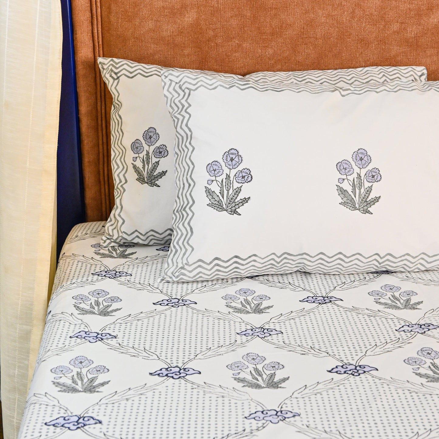 Heritage Block Print 100% Cotton Percale Bedsheet with 2 Pillowcases
