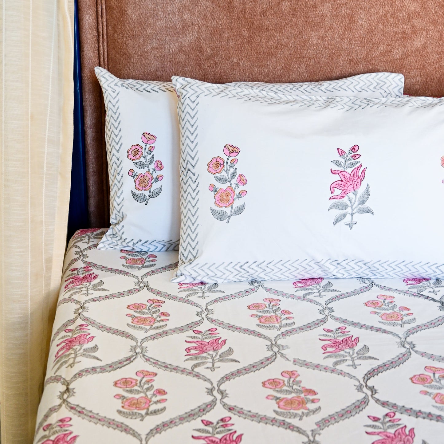 Heritage Block Print 100% Cotton Percale Bedsheet with 2 Pillowcases