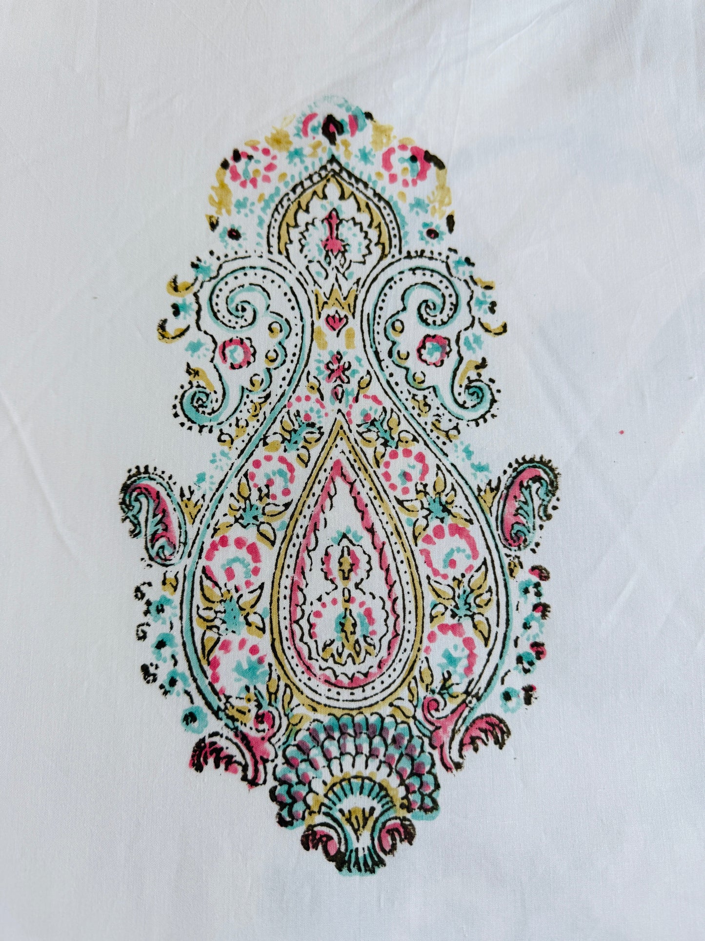 Heritage Block Print 100% Cotton Percale Bedsheet with 2 Pillowcases