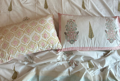 Heritage Block Print 100% Cotton Percale Bedsheet with 2 Pillowcases