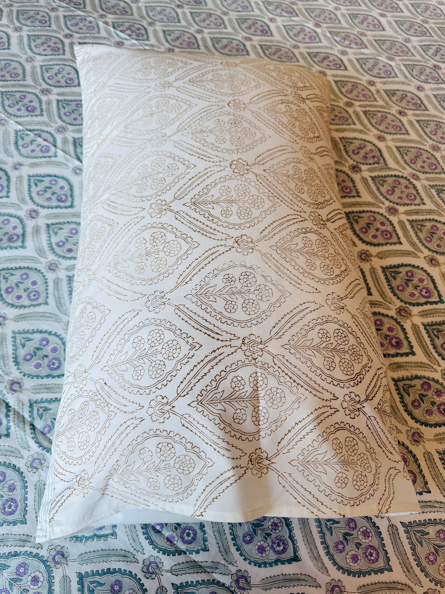 Heritage Block Print 100% Cotton Percale Bedsheet with 2 Pillowcases