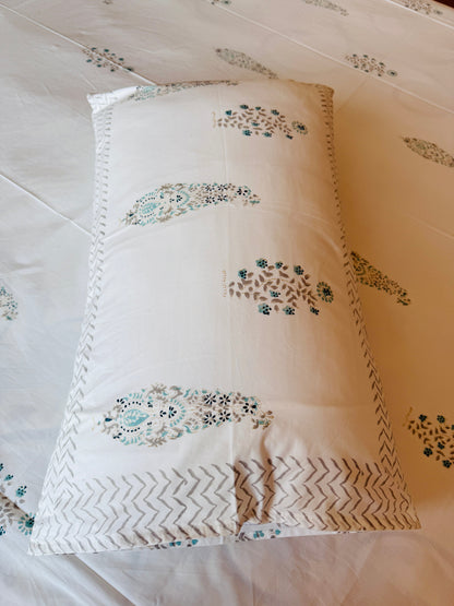 Heritage Block Print 100% Cotton Percale Bedsheet with 2 Pillowcases