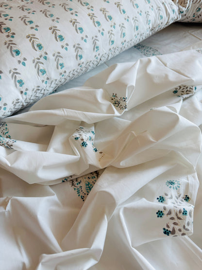 Heritage Block Print 100% Cotton Percale Bedsheet with 2 Pillowcases