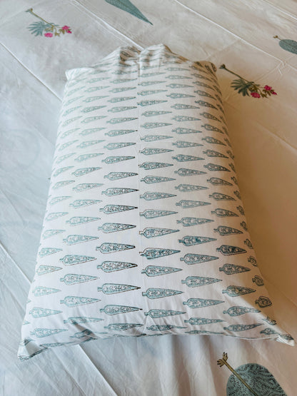 Heritage Block Print 100% Cotton Percale Bedsheet with 2 Pillowcases