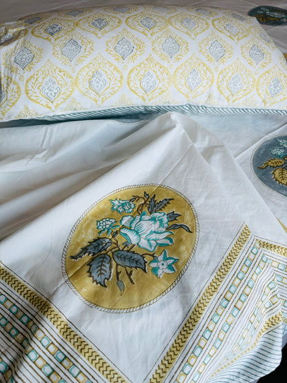 Heritage Block Print 100% Cotton Percale Bedsheet with 2 Pillowcases