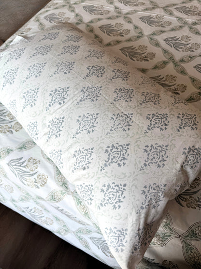 Heritage Block Print 100% Cotton Percale Bedsheet with 2 Pillowcases